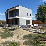 Ciolpani Case noi de vanzare  Padurea Scrovistea  aproape de Aeroportul